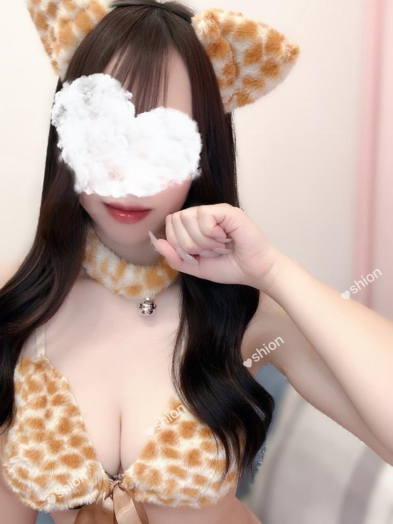 五十嵐しおん