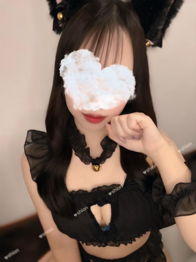 五十嵐しおん