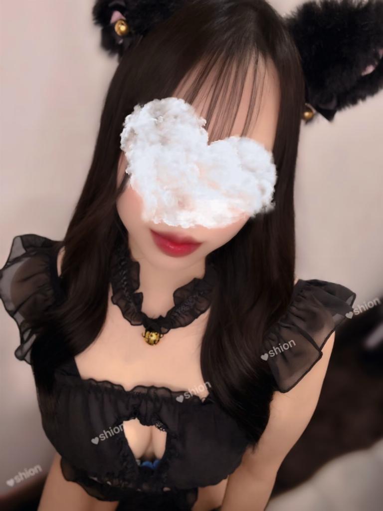 五十嵐しおん