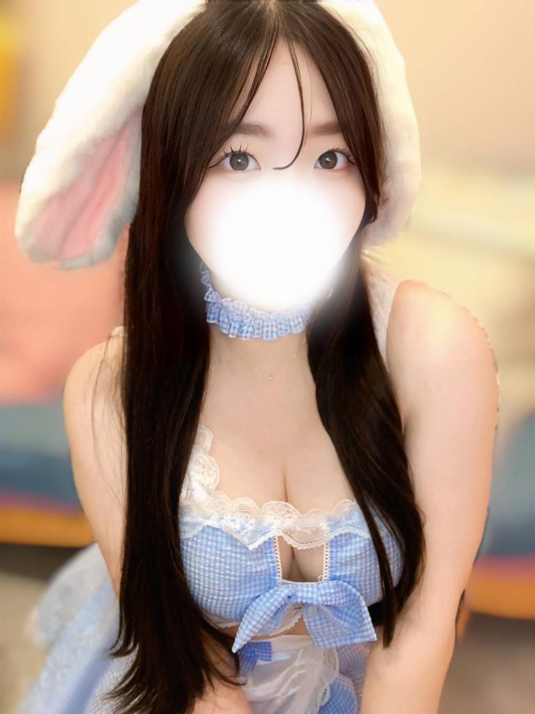 七瀬しずく